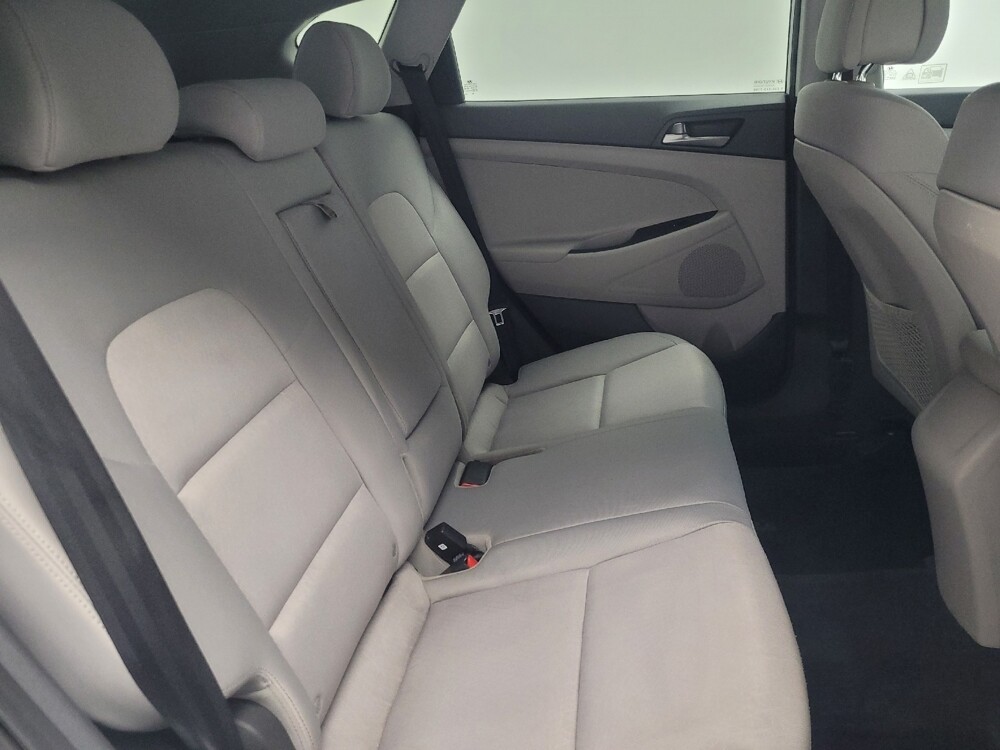 2018 Hyundai Tucson in Indianapolis, IN 46219 - 18084804 19