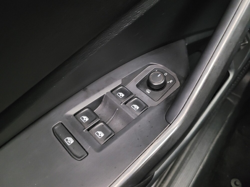 2019 Volkswagen Jetta in Riverside, CA 92504 - 18084805 27