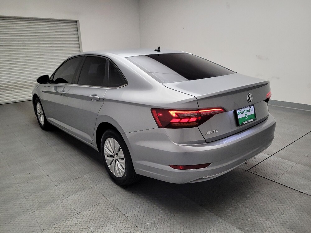 2019 Volkswagen Jetta in Riverside, CA 92504 - 18084805 5