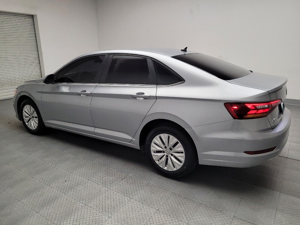 2019 Volkswagen Jetta in Riverside, CA 92504 - 18084805 3