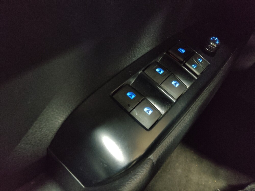 2019 Toyota Camry in Stone Mountain, GA 30083 - 18084808 27