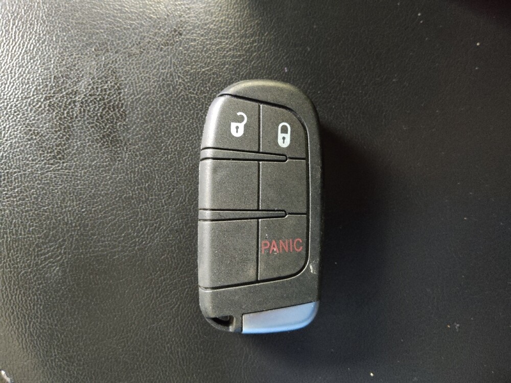 2016 Dodge Challenger in Marietta, GA 30062 - 18084823 32