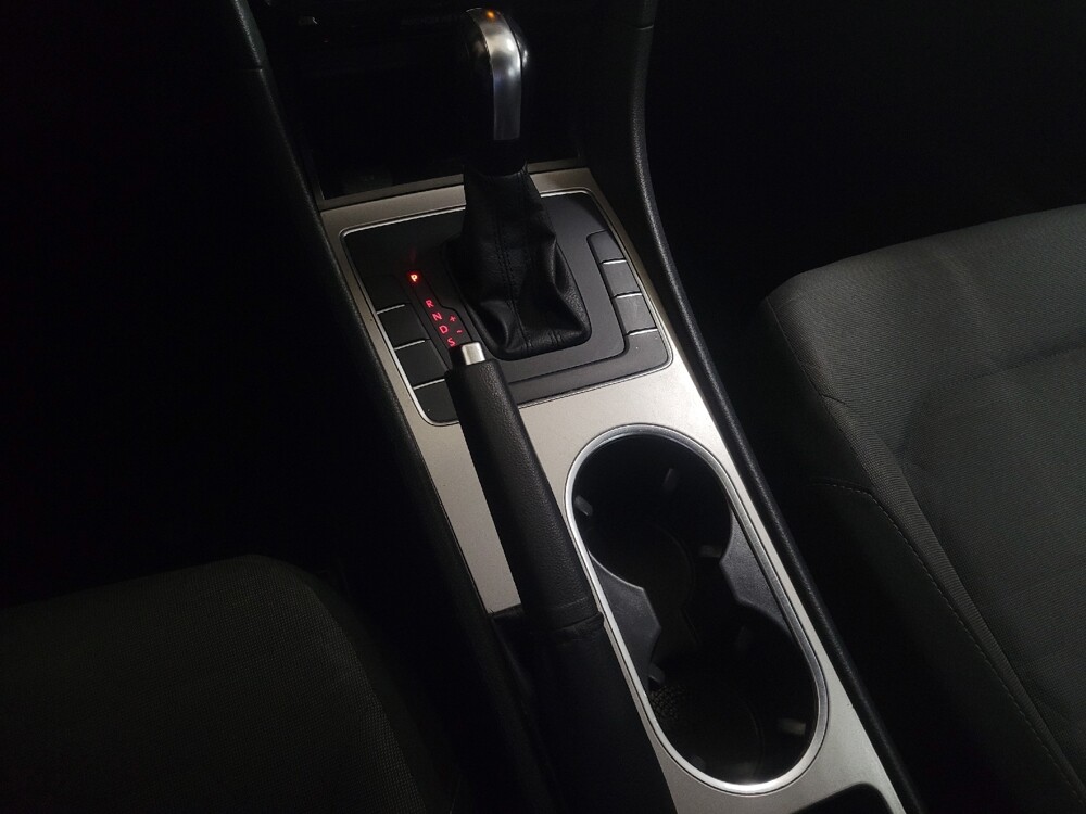 2020 Volkswagen Passat in Columbus, GA 31909 - 18084827 26