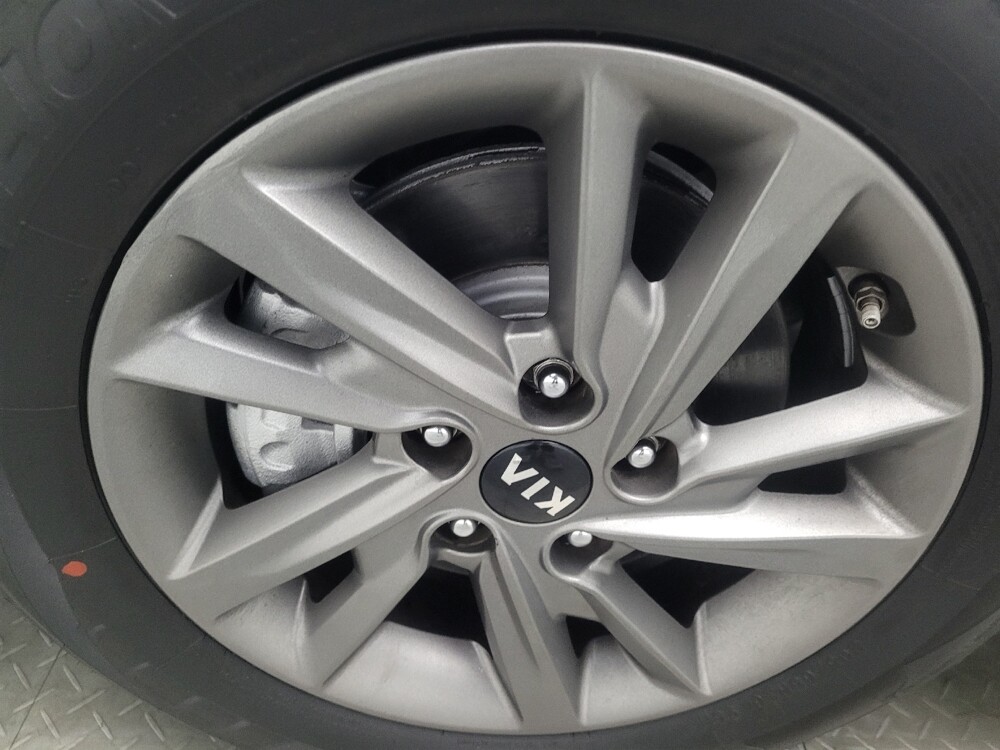 2020 Kia Optima in Chattanooga, TN 37421 - 18084829 31