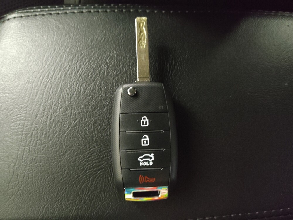 2020 Kia Optima in Chattanooga, TN 37421 - 18084829 32