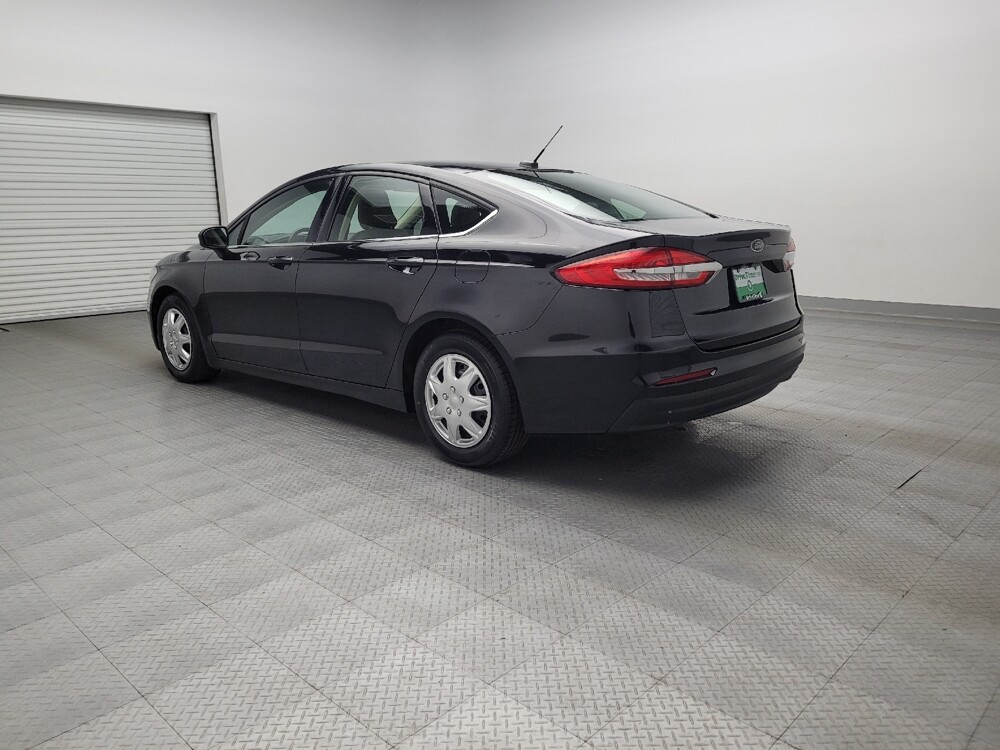 2019 Ford Fusion in Round Rock, TX 78664 - 18084841 5