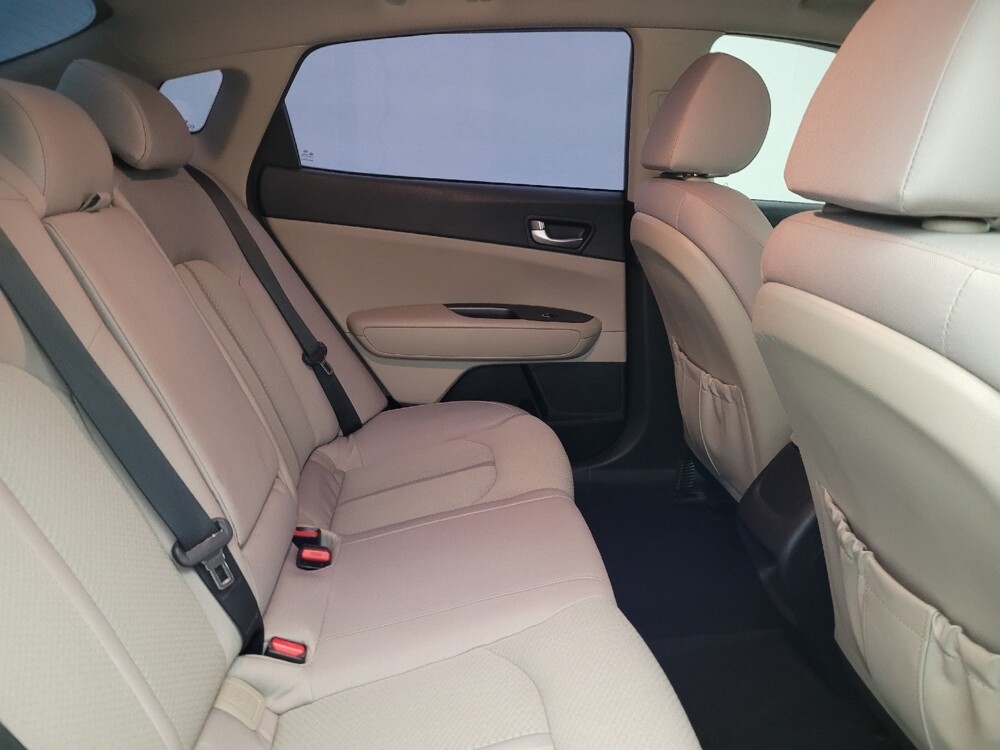 2017 Kia Optima in Glendale, AZ 85301 - 18084870 19