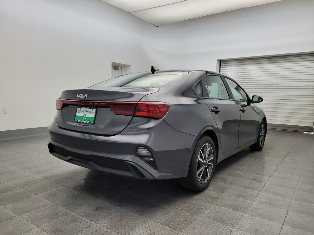 2022 Kia Forte in Albuquerque, NM 87123 - 18084876 9