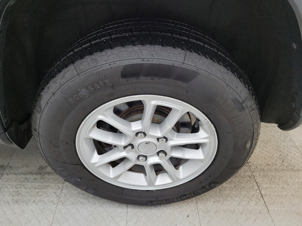 2018 Jeep Grand Cherokee in Toledo, OH 43617 - 18084878 31