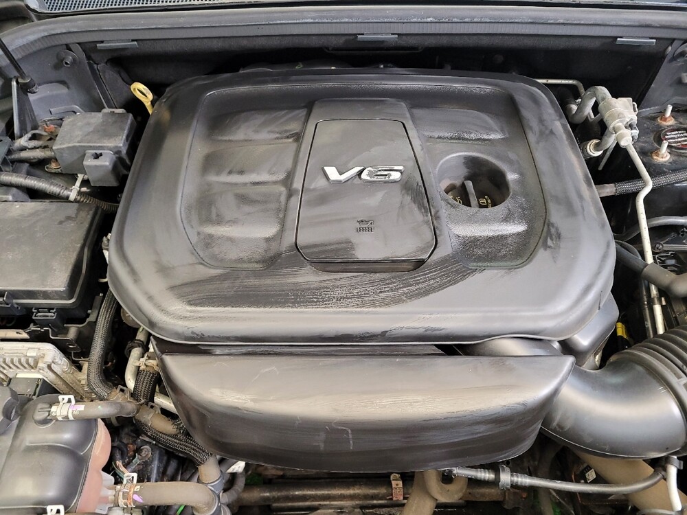 2018 Jeep Grand Cherokee in Toledo, OH 43617 - 18084878 30