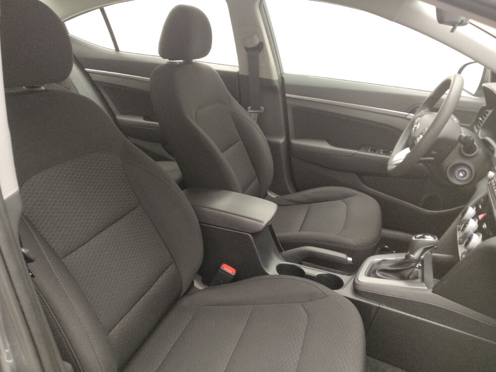 2019 Hyundai Elantra in Lakewood, CO 80215 - 18084880 21