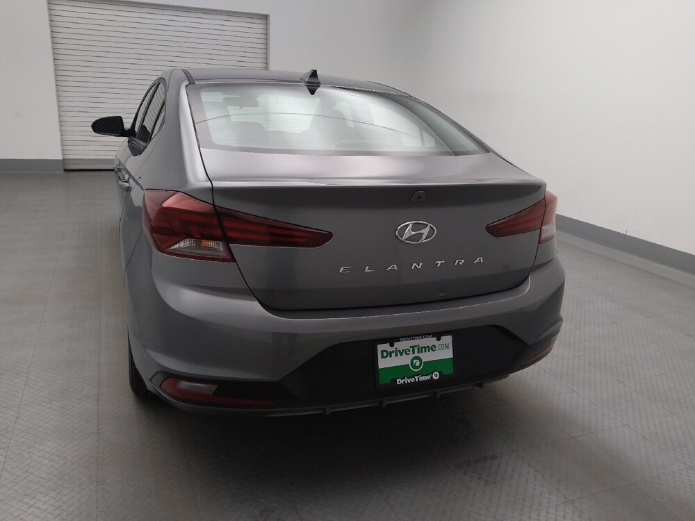 2019 Hyundai Elantra in Lakewood, CO 80215 - 18084880 6