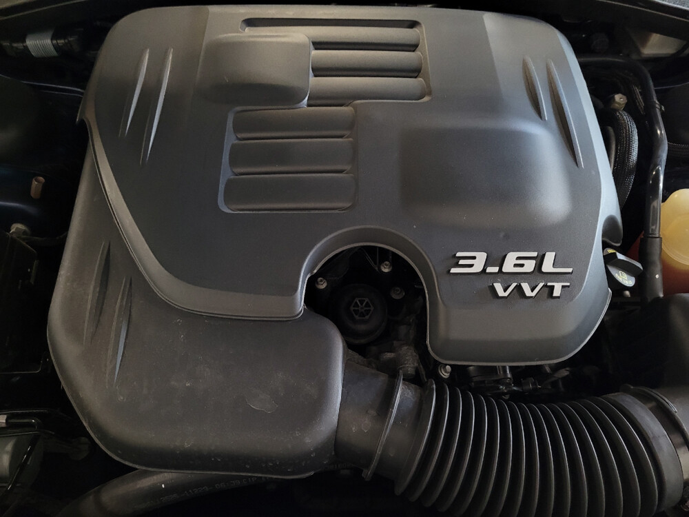 2016 Chrysler 300 in West Palm Beach, FL 33409 - 18084897 30