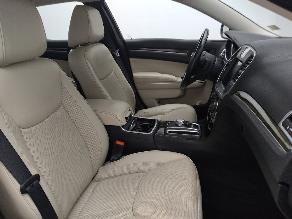 2016 Chrysler 300 in West Palm Beach, FL 33409 - 18084897 21