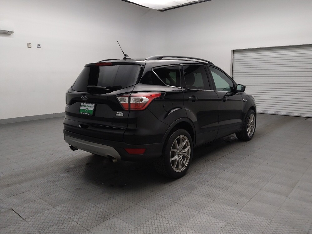 2018 Ford Escape in Tulsa, OK 74145 - 18084905 9