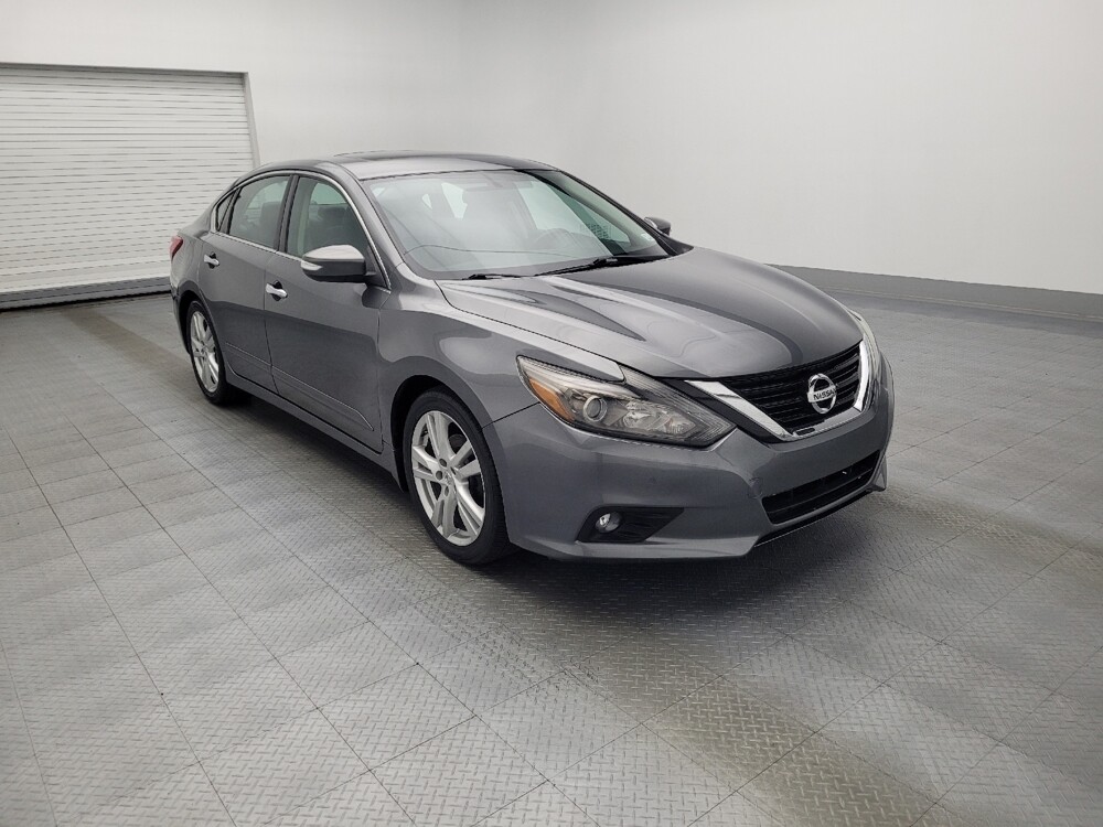 2017 Nissan Altima in West Palm Beach, FL 33409 - 18084906 13