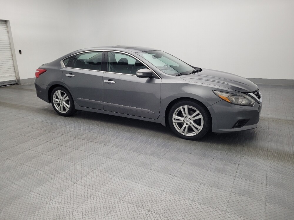 2017 Nissan Altima in West Palm Beach, FL 33409 - 18084906 11