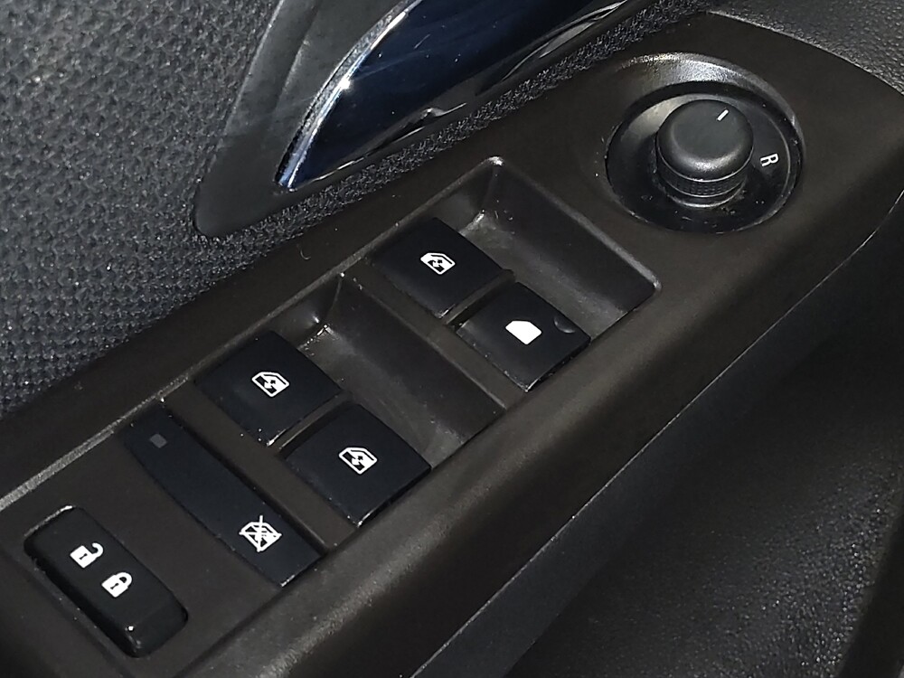 2015 Chevrolet Cruze in West Palm Beach, FL 33409 - 18084917 27