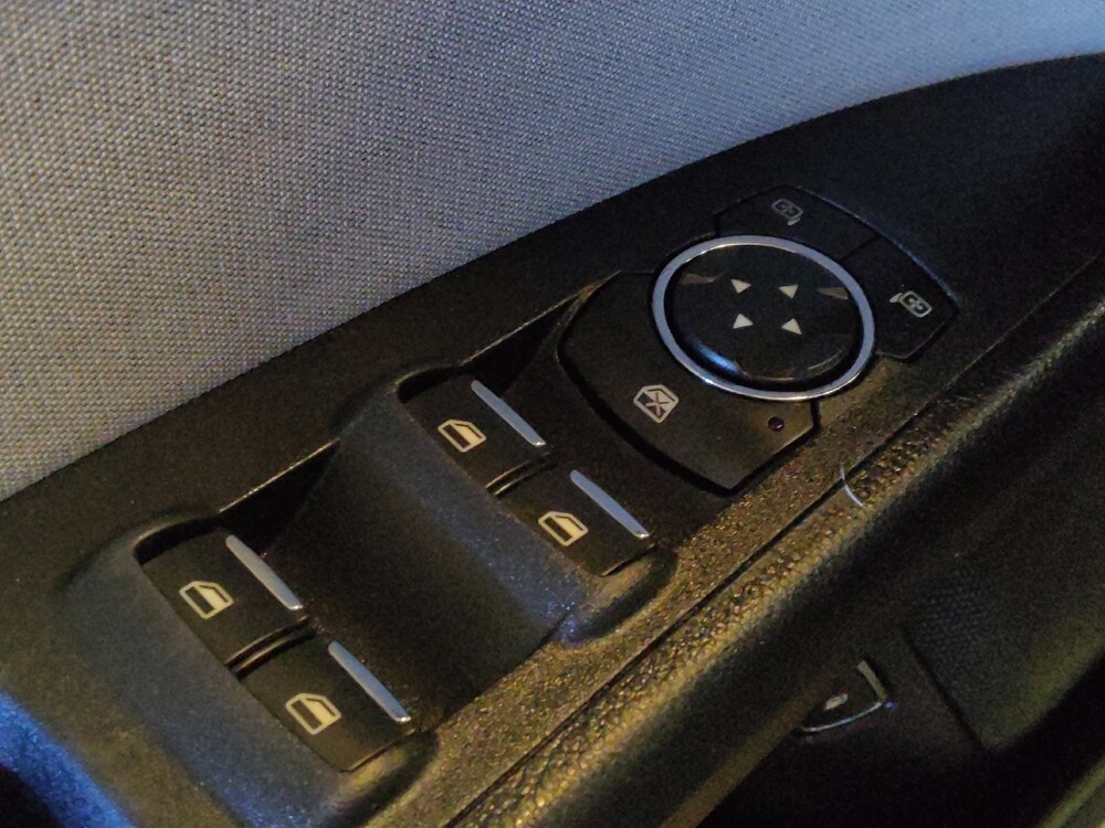 2018 Ford Fusion in Greenville, SC 29607 - 18084947 27