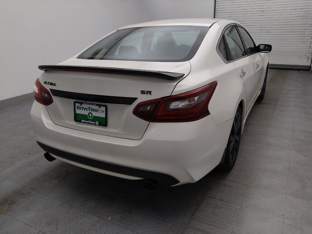 2017 Nissan Altima in Greenville, SC 29607 - 18084948 7