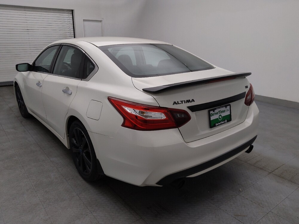 2017 Nissan Altima in Greenville, SC 29607 - 18084948 5