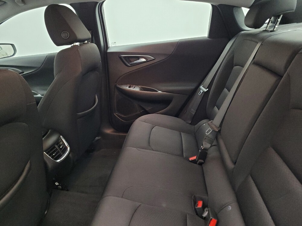 2022 Chevrolet Malibu in Greenville, NC 27834 - 18084951 18