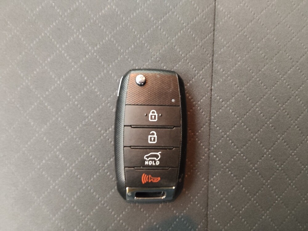 2020 Kia Sorento in Lakewood, CO 80215 - 18084956 32