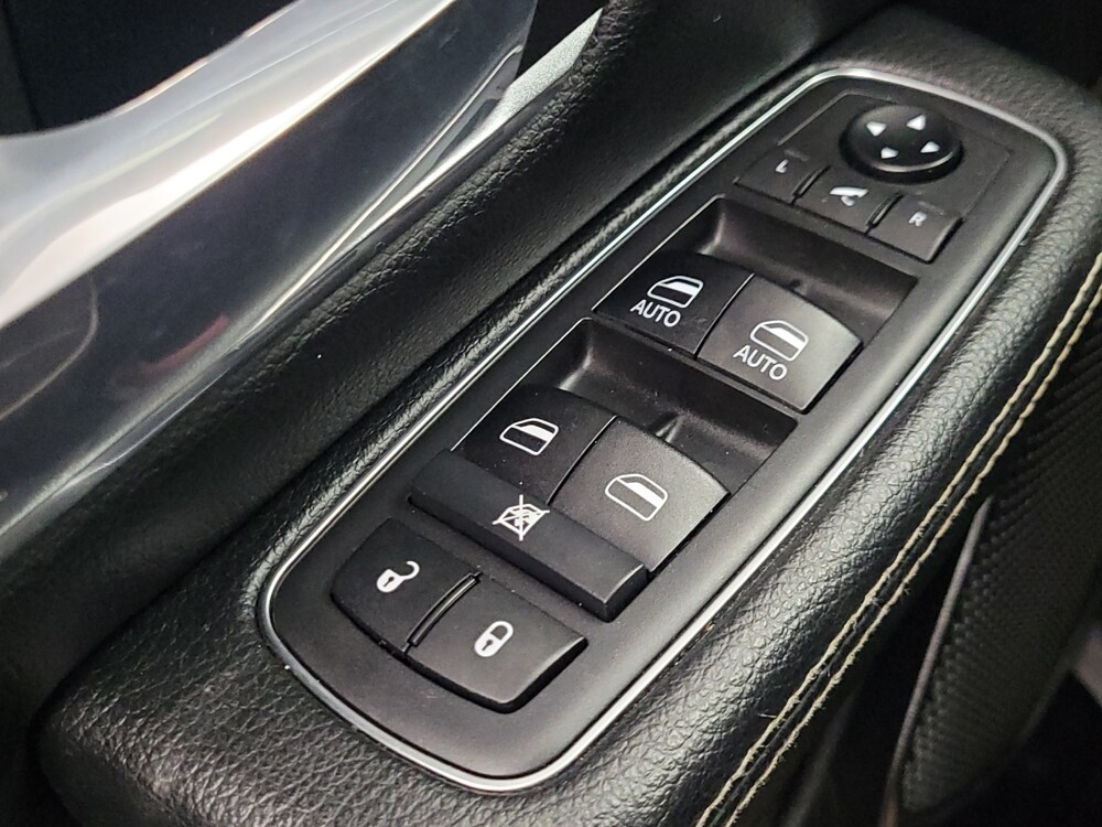 2019 RAM 1500 in St. Louis, MO 63136 - 18084960 27