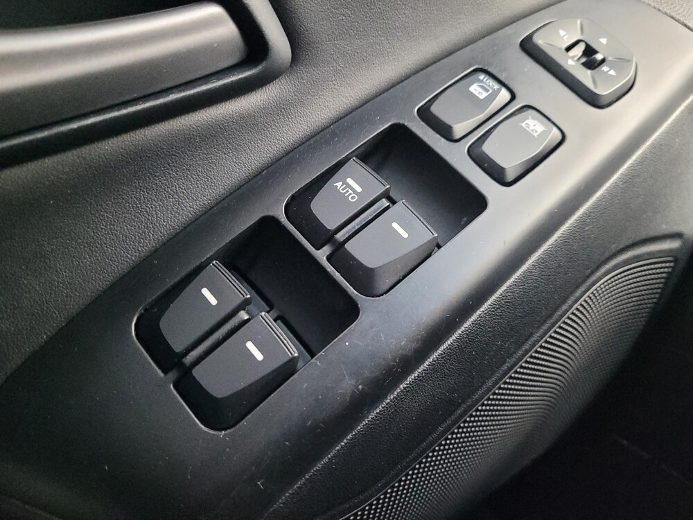 2015 Hyundai Tucson in Memphis, TN 38128 - 18084964 27