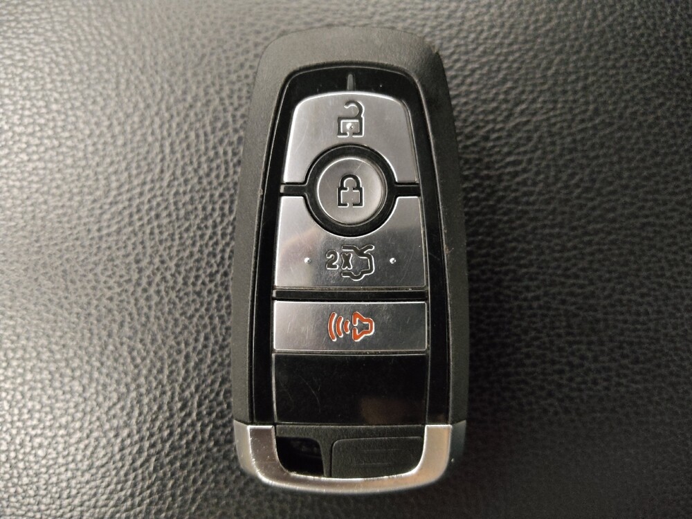 2019 Ford Fusion in Houston, TX 77034 - 18084968 32