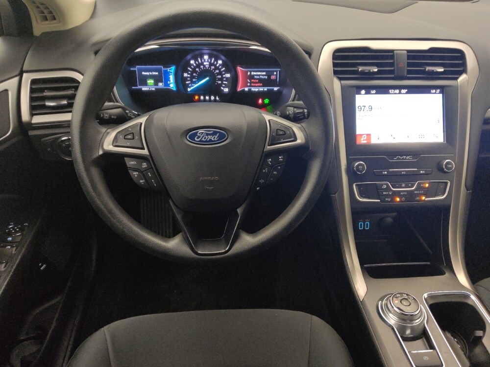 2019 Ford Fusion in Houston, TX 77034 - 18084968 22