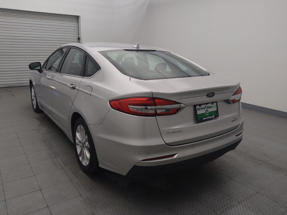 2019 Ford Fusion in Houston, TX 77034 - 18084968 5