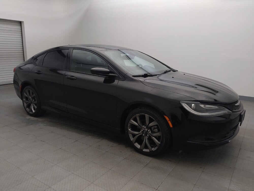 2016 Chrysler 200 in Baton Rouge, LA 70816 - 18084971 11