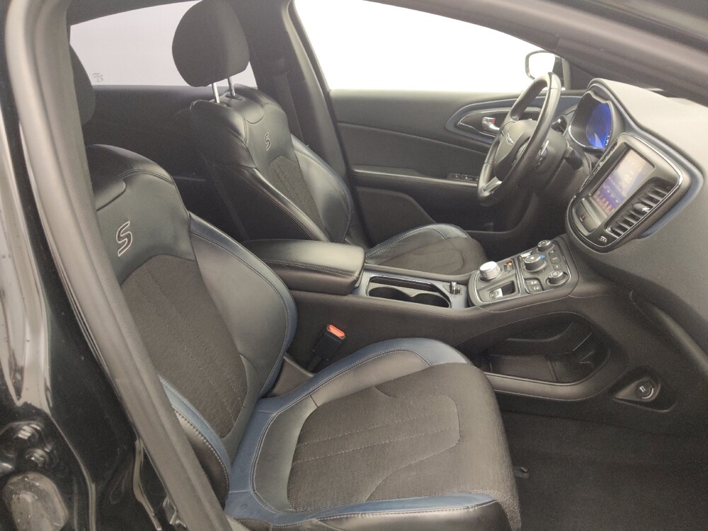 2016 Chrysler 200 in Baton Rouge, LA 70816 - 18084971 21