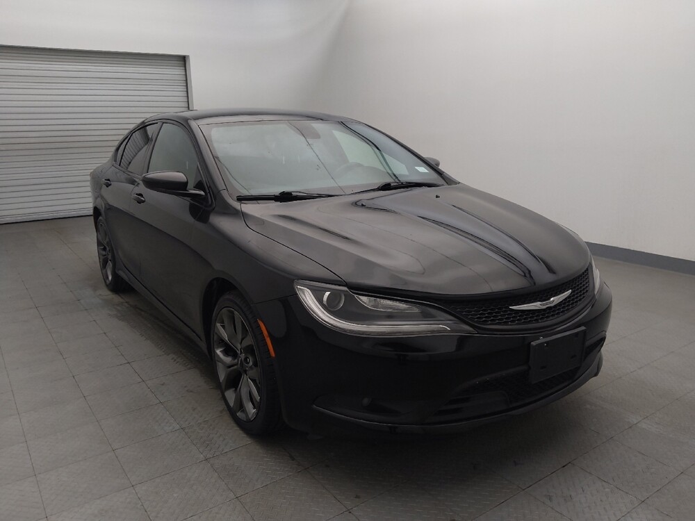 2016 Chrysler 200 in Baton Rouge, LA 70816 - 18084971 13