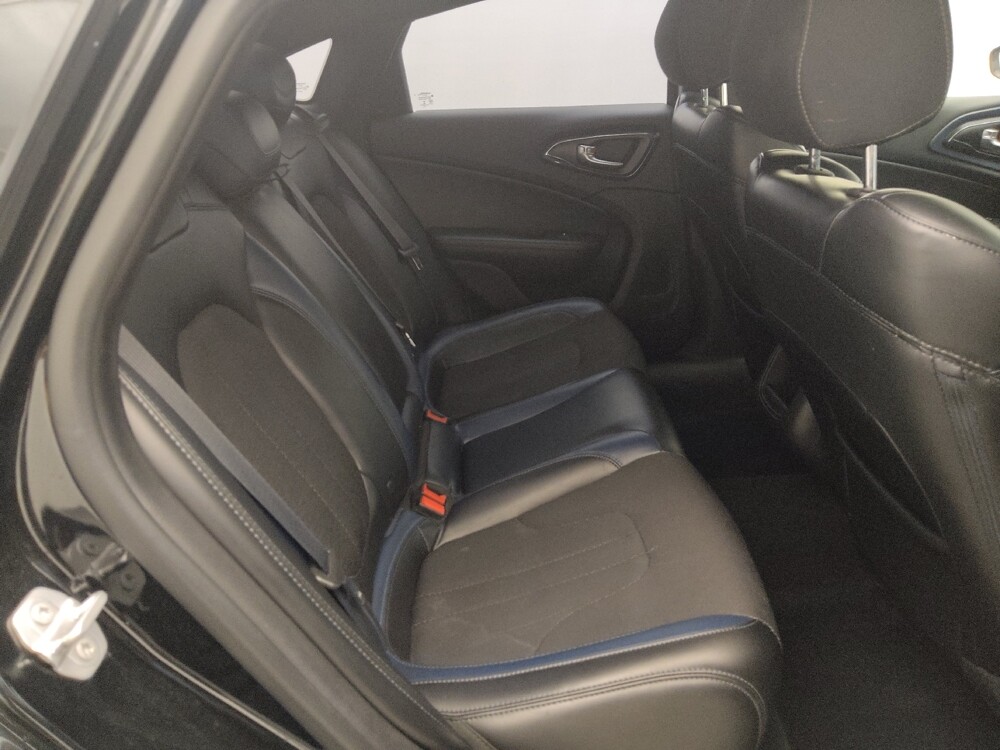 2016 Chrysler 200 in Baton Rouge, LA 70816 - 18084971 19