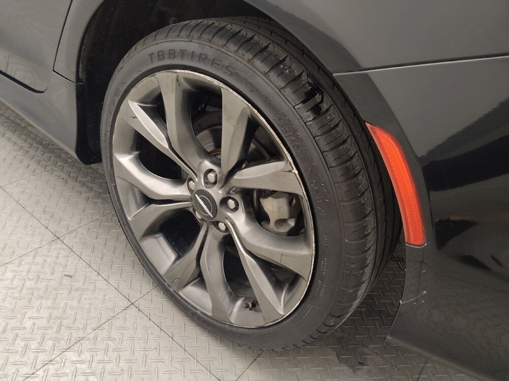 2016 Chrysler 200 in Baton Rouge, LA 70816 - 18084971 31