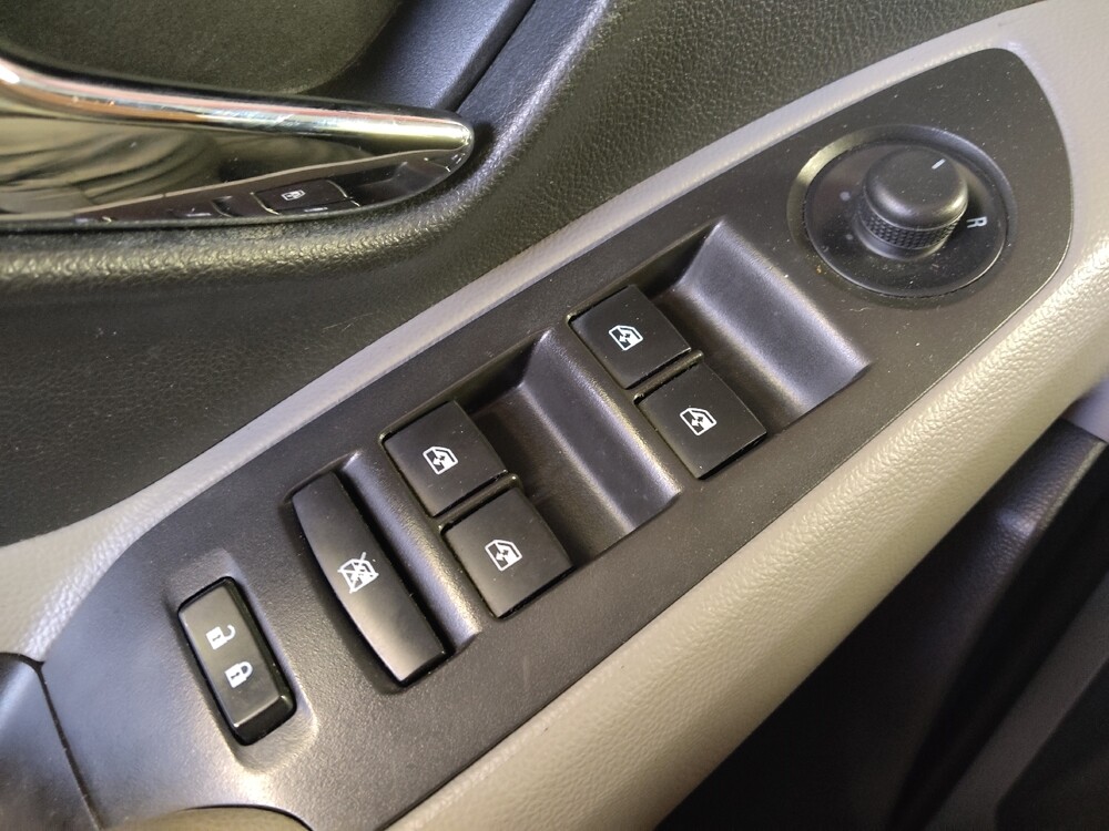 2015 Chevrolet Trax in Houston, TX 77060 - 18084972 27