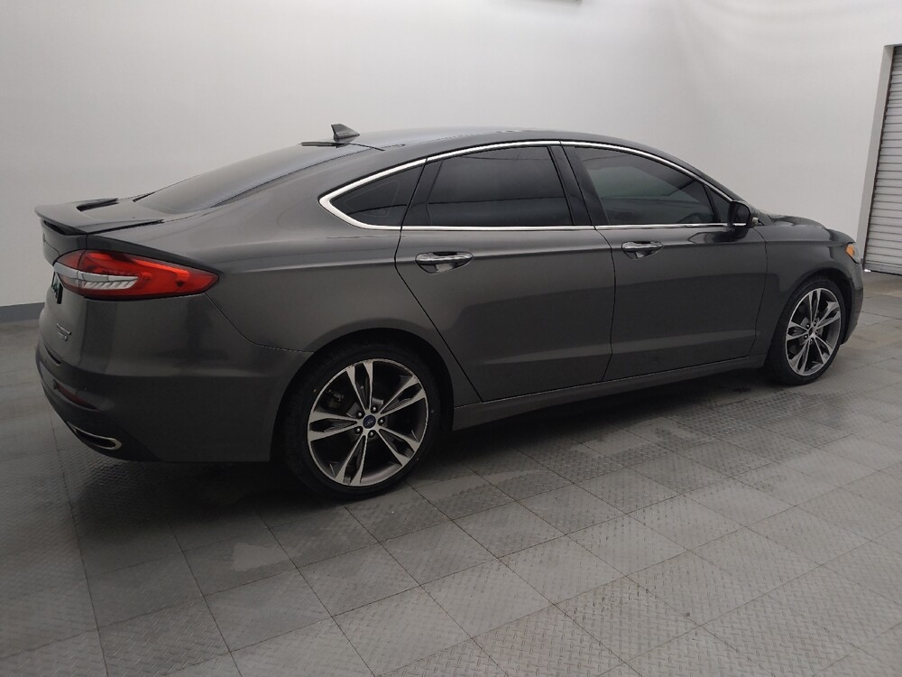2019 Ford Fusion in Houston, TX 77034 - 18084973 10