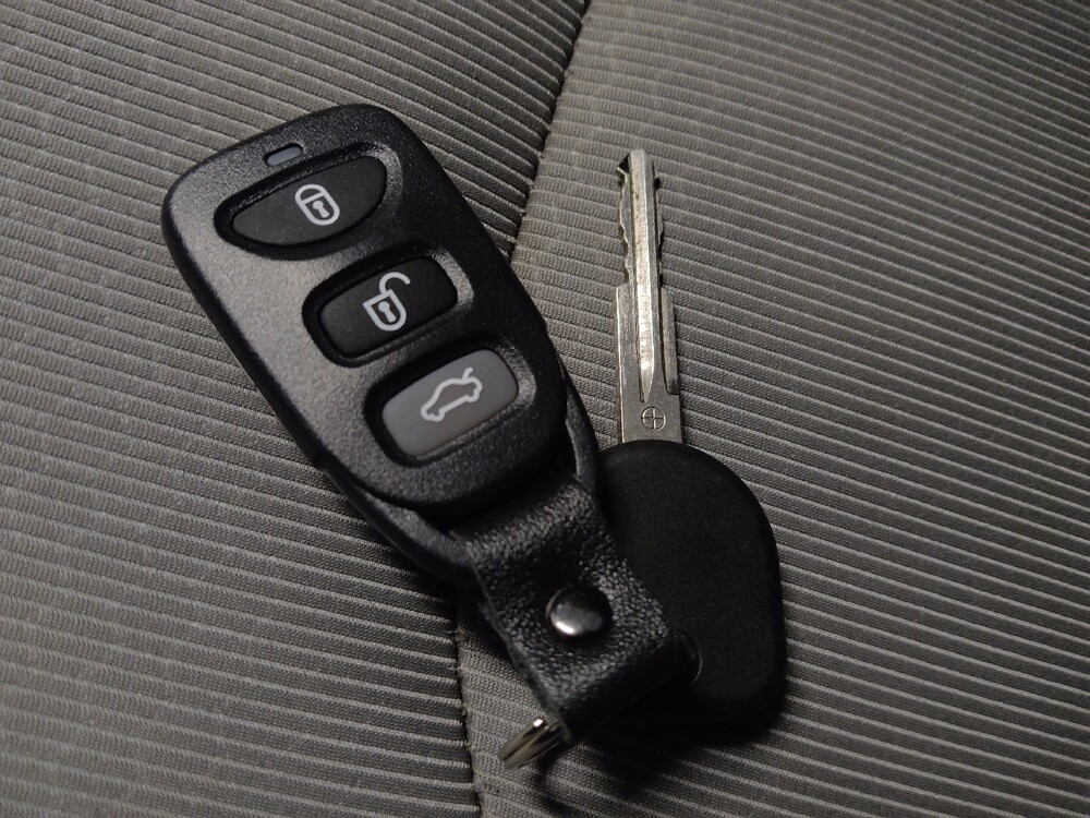 2018 Hyundai Elantra in San Antonio, TX 78238 - 18084976 32