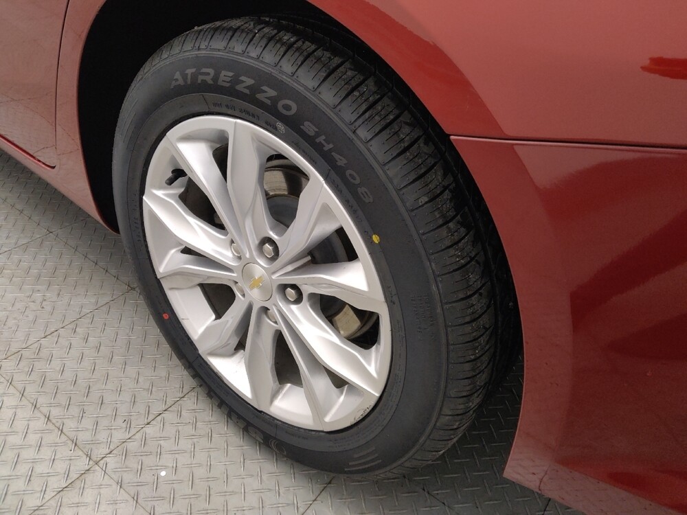 2020 Chevrolet Malibu in Houston, TX 77060 - 18084978 31