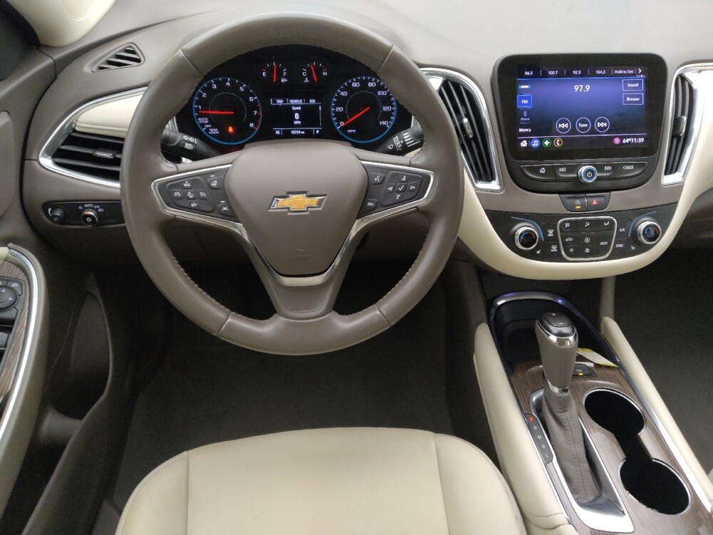 2020 Chevrolet Malibu in Houston, TX 77060 - 18084978 22