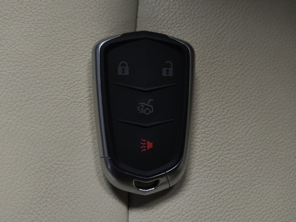 2020 Chevrolet Malibu in Houston, TX 77060 - 18084978 32