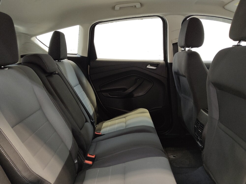 2016 Ford C-MAX in Cincinnati, OH 45255 - 18084979 19