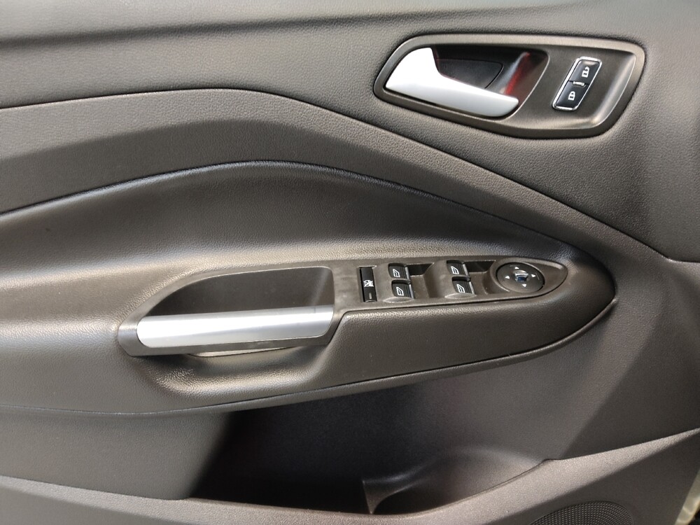 2016 Ford C-MAX in Cincinnati, OH 45255 - 18084979 27