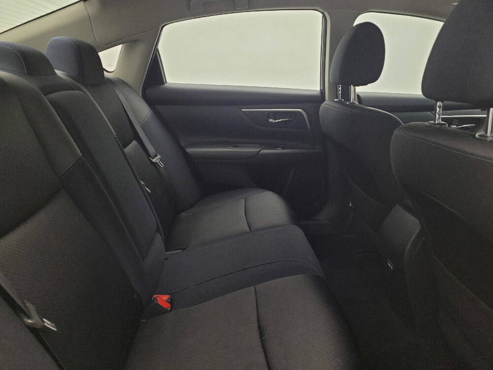 2018 Nissan Altima in St. Louis, MO 63136 - 18084980 19