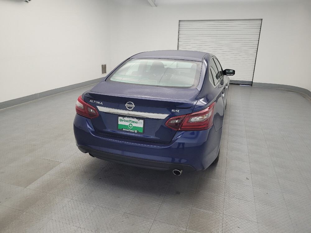 2018 Nissan Altima in St. Louis, MO 63136 - 18084980 7