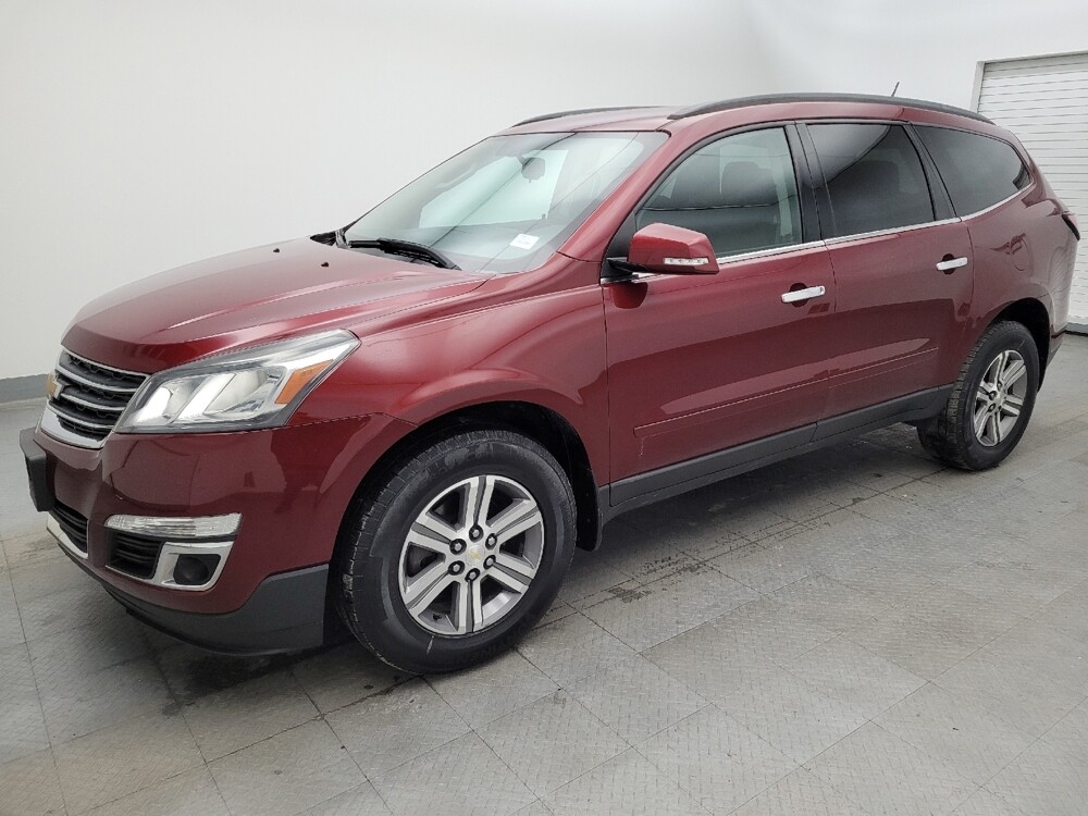 2015 Chevrolet Traverse in Cincinnati, OH 45255 - 18084985 2