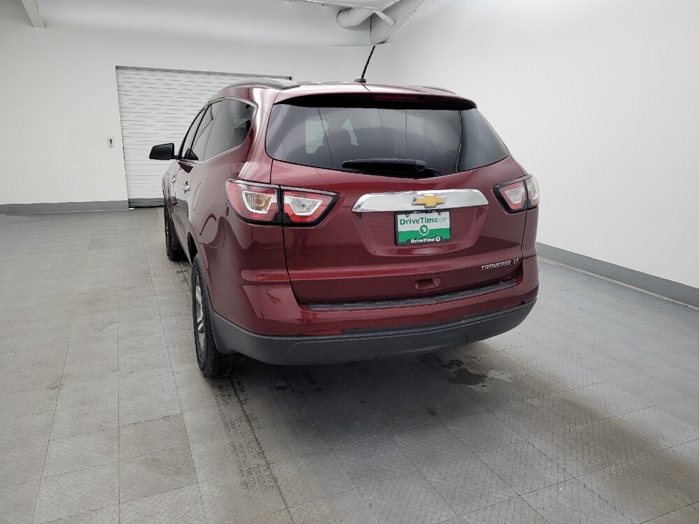 2015 Chevrolet Traverse in Cincinnati, OH 45255 - 18084985 6