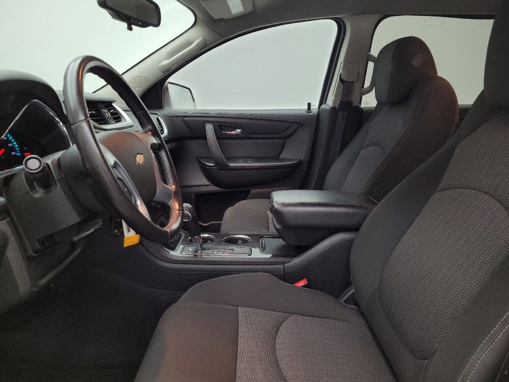 2015 Chevrolet Traverse in Cincinnati, OH 45255 - 18084985 17